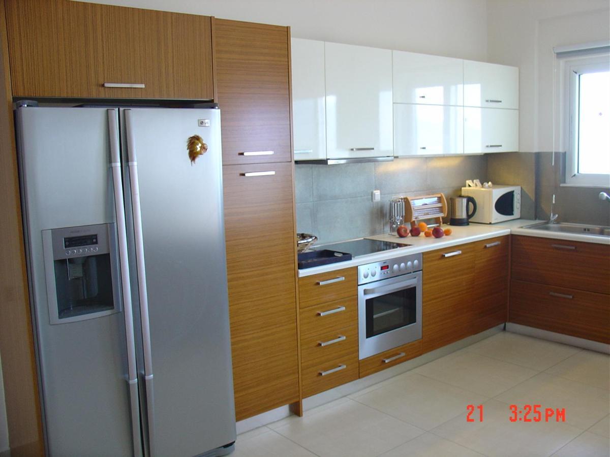 Verga First Floor Apartment Exterior photo